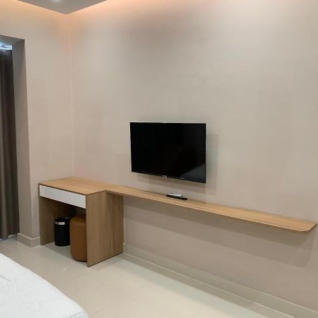 Tan Cuu Long Hotel Ho Chi Minh City Exterior photo