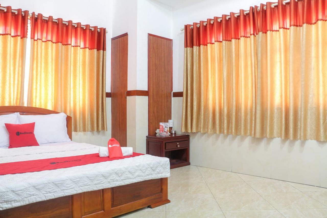 Tan Cuu Long Hotel Ho Chi Minh City Exterior photo